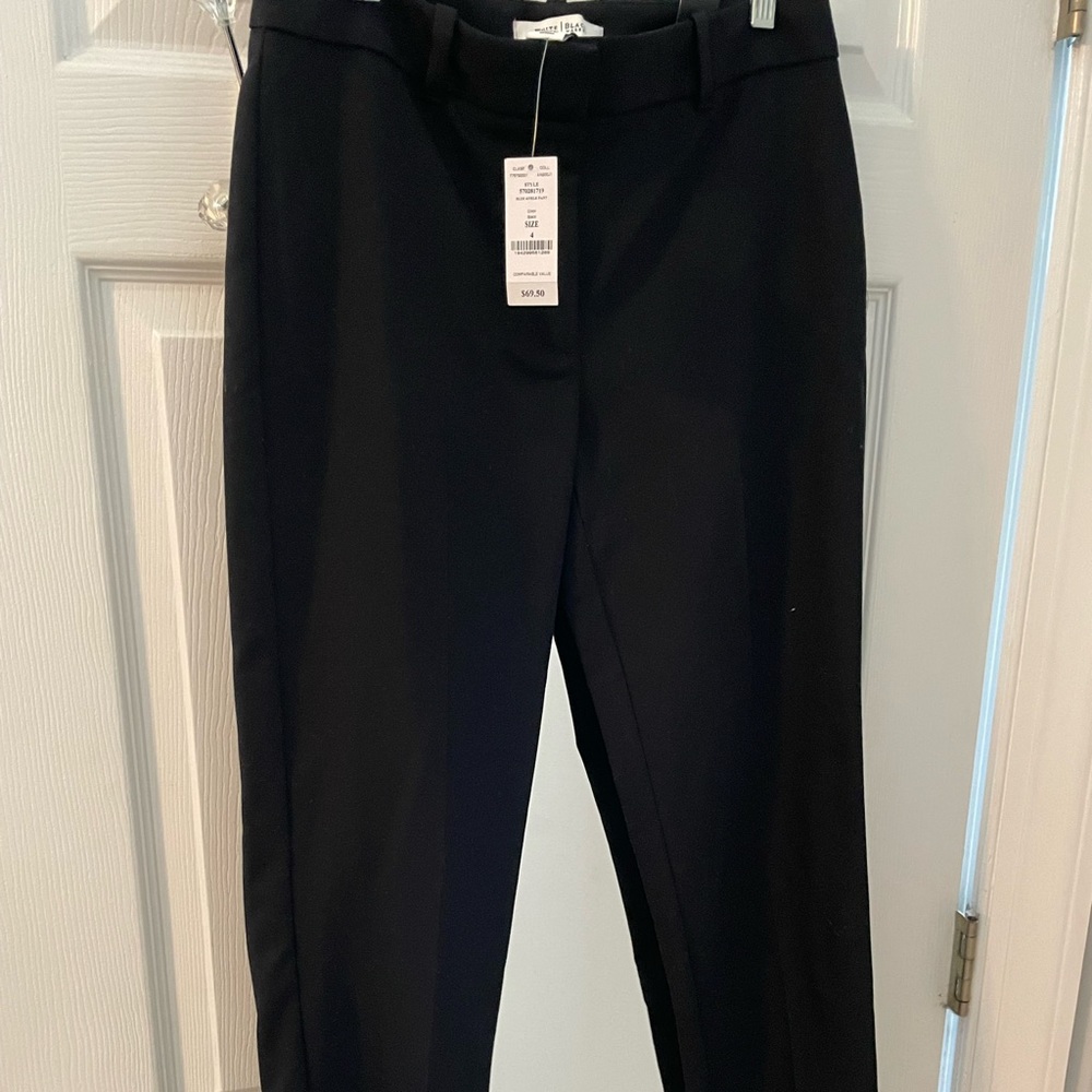 NWT cropped black pants